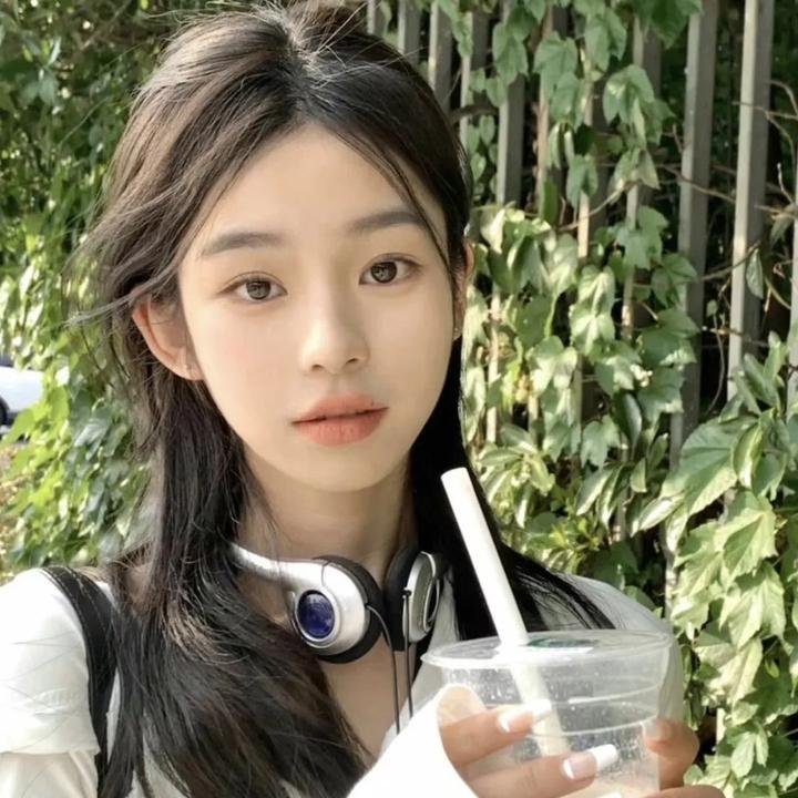 斗牛场的午后孤寂